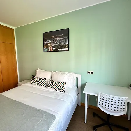 At Expo ליסבון