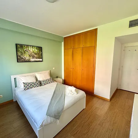 At Expo בית הארחה *